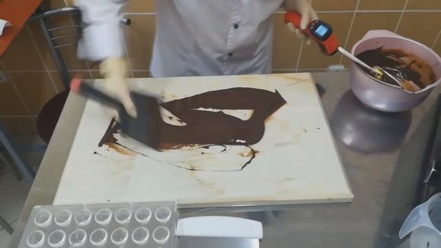 Темперирование шоколада смотреть онлайн