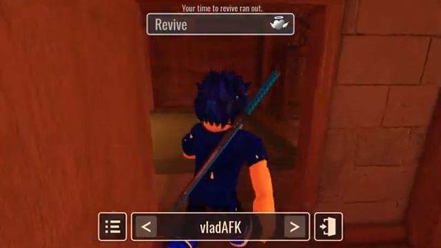 3 ЮТУБЕРА ПРОШЛИ СТРАШНУЮ ИГРУ DOORS?!ROBLOX? смотреть онлайн