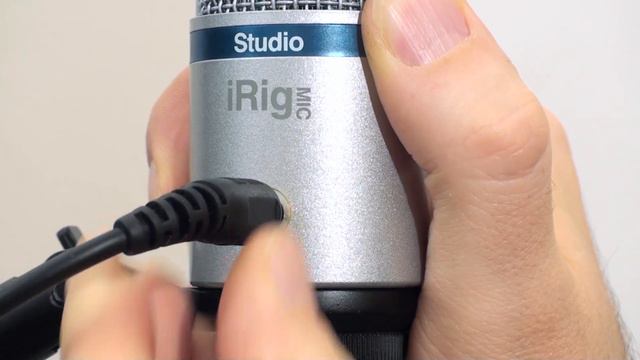 iRig Mic Studio - Ultra-portable large-diaphragm microphone for iPhone, iPad, Mac/PC & Android смотреть онлайн
