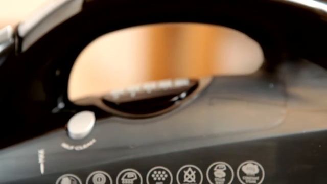 Breville Digital Steam Iron смотреть онлайн