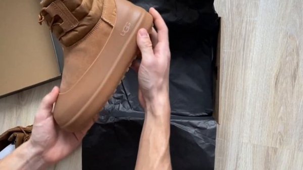 Угги женские | UGG CLASSIC MINI LACE-UP WEATHER CHOCOLATE