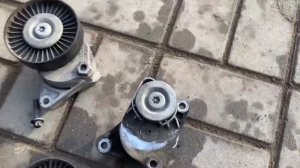 Mercedes Benz w210 M112 E320 E240 E280 замена ролика натяжителя how to change tension roller