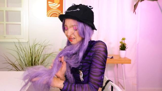 De pauvre à princesse | Des rivaux amoureux ! Un relooking à l’école avec des gadgets de TikTok ? смотреть онлайн