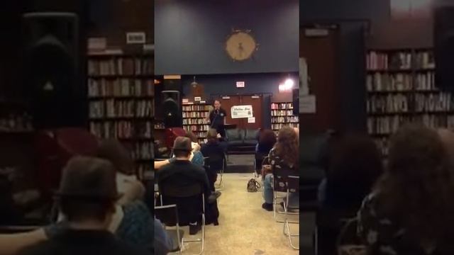 five minutes of Max Keiser in Los Angeles смотреть онлайн