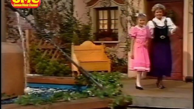 Stefanie Hertel & Marianne - Was macht der Elefant in unserm Gartenhaus 1991 смотреть онлайн