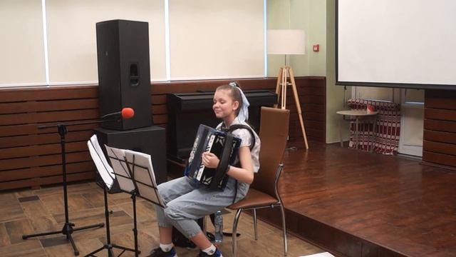 Динара Вдовина - "Времена года" (творческая встреча в санатории "Рассвет"). смотреть онлайн