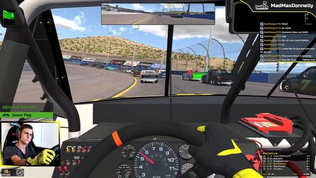 iRacing - More Week 13 Action! смотреть онлайн