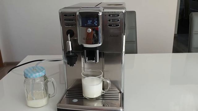 Ekspres Saeco Incanto HD8914 смотреть онлайн