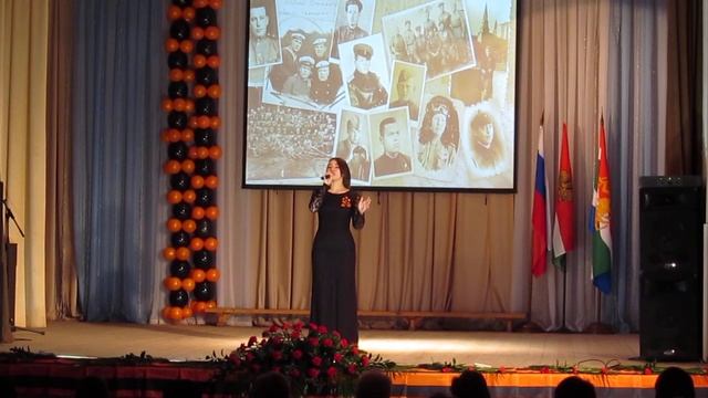 Песня _Над миром вновь ликует светлый Май_ смотреть онлайн