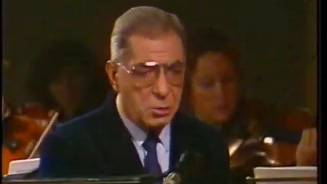 Микаэл Таривердиев Мешать соединенью двух сердец смотреть онлайн