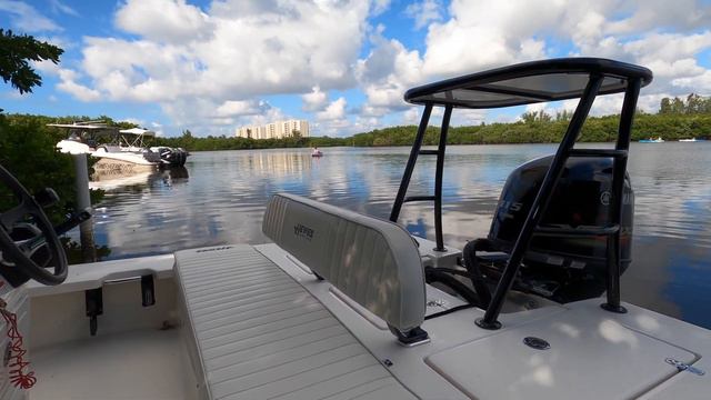 2019 Hewes Redfisher 18 Boat Review смотреть онлайн
