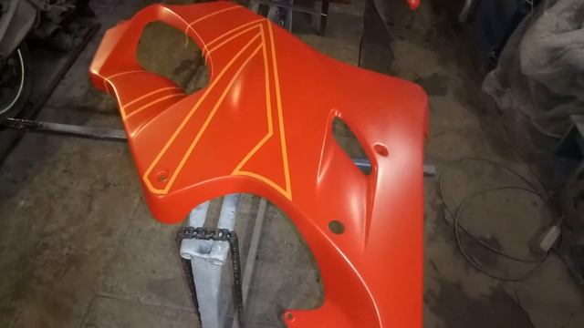Как сделать рисунок на пластике мотоцикла Honda CBR600. Часть 2я. смотреть онлайн