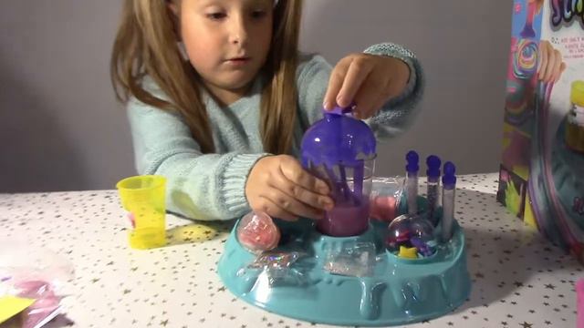 Фабрика Слаймов / Slime DIY Factory смотреть онлайн