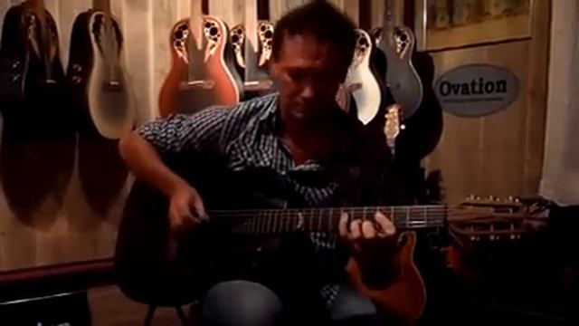 Remy and my Ovation Adamas #11 Prototype смотреть онлайн