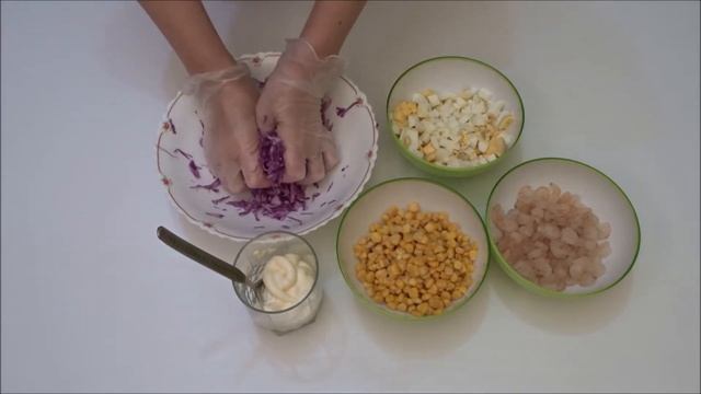 Вкусный салатик с краснокочанной капустой и креветками!!!! смотреть онлайн