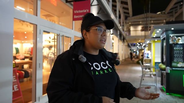 I Went To The Miami ALIEN Mall To Get Answers (Actual New Footage And Interviews) With @OmarGoshTV смотреть онлайн