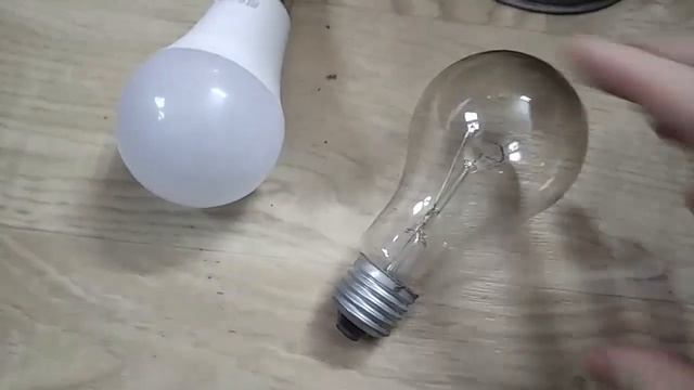 Все Светодиодные лампы вредны Почему падает зрение Проверка Led ламп на Ультрафиолетовое излучение смотреть онлайн