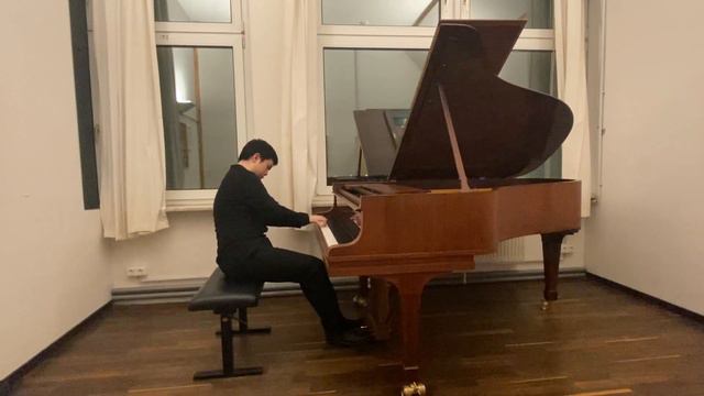 Chopin Etude Op 10, No 1 смотреть онлайн