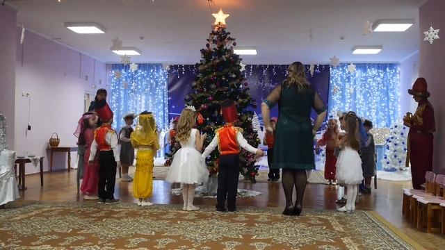 Новогодний утренник 2020 смотреть онлайн