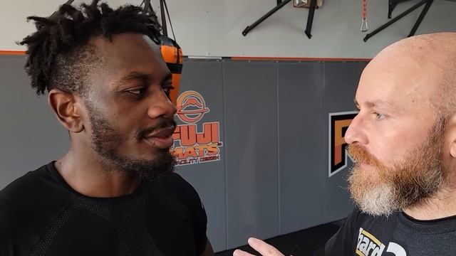 Is a Sword and Shield Good for Self Defense? смотреть онлайн