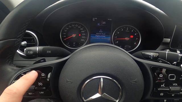 How to Check Engine Oil Level on Speedometer Display in Mercedes C Class W205 ( 2013 - now ) смотреть онлайн
