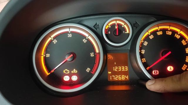 Apagar Opel/Vauxhall Corsa aviso insp ou revisão смотреть онлайн