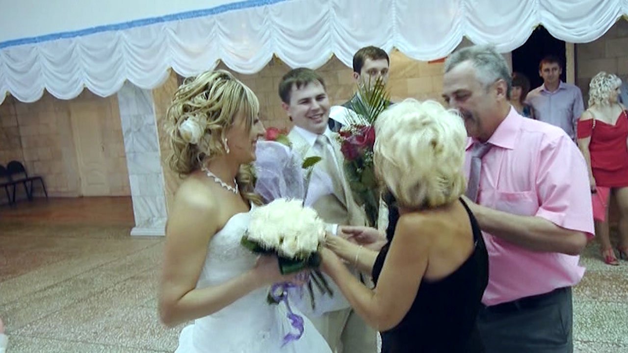 Образовалась новая семья, регистрация в загсе смотреть онлайн