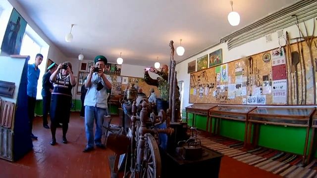 Всем пограничникам посвящается .Без барьеров. смотреть онлайн