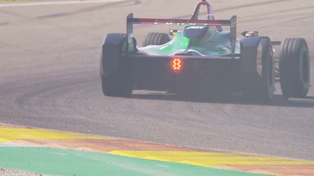 Inside Audi's New Formula E Car смотреть онлайн