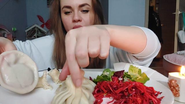 Мукбанг хинкали, салат разгрузочный, сок берёзовый #мукбанг #фудблогер смотреть онлайн