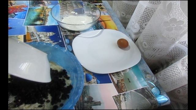 ОТЛИЧНАЯ ВЫПЕЧКА К ЧАЮ! СДОБНЫЕ БУЛОЧКИ С ИЗЮМОМ! смотреть онлайн