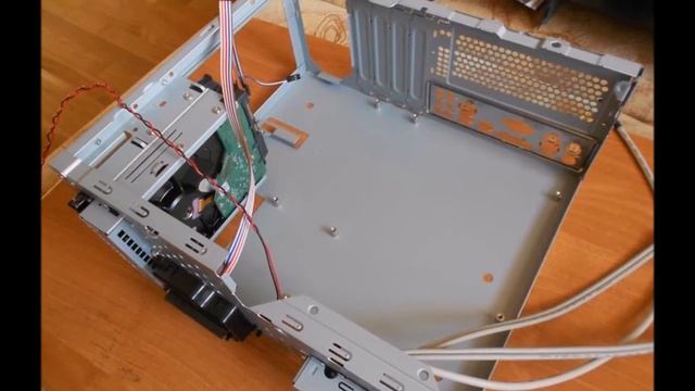 Сборка компактного компьютера. Часть 2 - Обзор. How To Build A MicroATX PC - Review