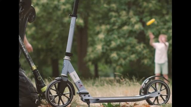 Mid 5 Kids' Scooter with Handlebar Brake and Suspension смотреть онлайн