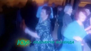 ПьянаЯ Наташа  - на столе танцует.