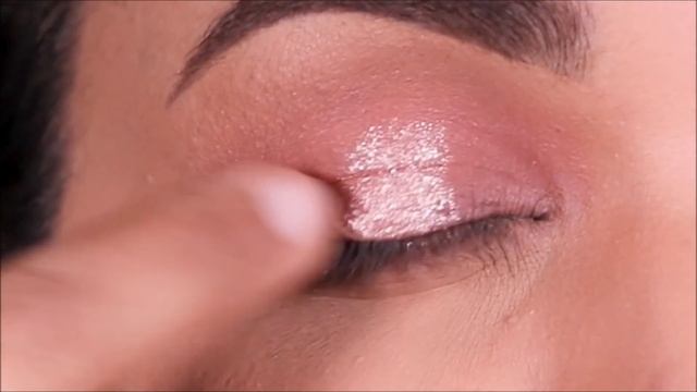NATURAL GLOWY INDIAN WEDDING GUEST MAKEUP TUTORIAL смотреть онлайн