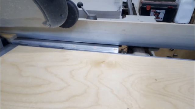 #станок #форматнораскроечный Как работает форматно-раскроечный станок. смотреть онлайн