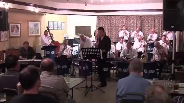 Jungle Drums - Nigel Hinson with Artie Shaw's Clarinet смотреть онлайн