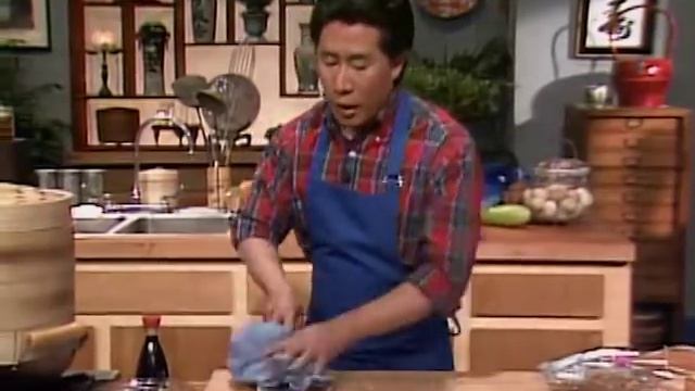Make Dim Sum at home | Yan Can Cook | KQED смотреть онлайн