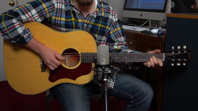 Gibson 50's J-50 Original смотреть онлайн