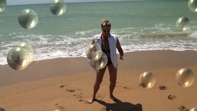 Танец злобного, ходячего смотреть онлайн
