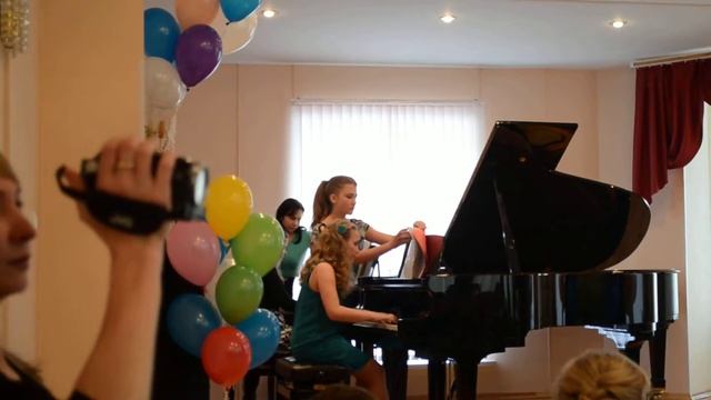 A. Khachaturyan- Masquerade.Арам Хачатурян - Вальс Маскарад смотреть онлайн