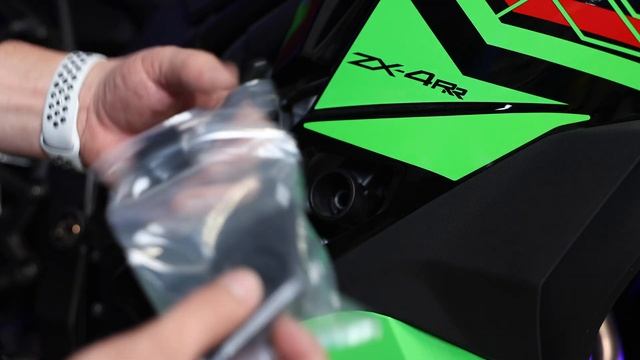 2023 Kawasaki ZX4RR First Mods смотреть онлайн