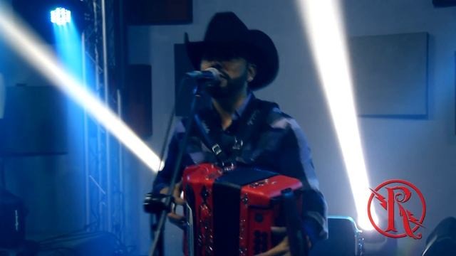 A LAS TRES-RELAMPAGUITOS 2.0 смотреть онлайн