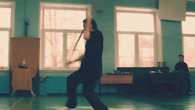 Синъи цюань. Форма с шестом.