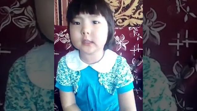 Наша Жайна рассказывает стихотворение про бабушку #АягозЖантасова #жайнажантасова смотреть онлайн