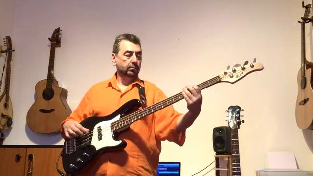 Krassi Jeliazkov Rooster Bass смотреть онлайн