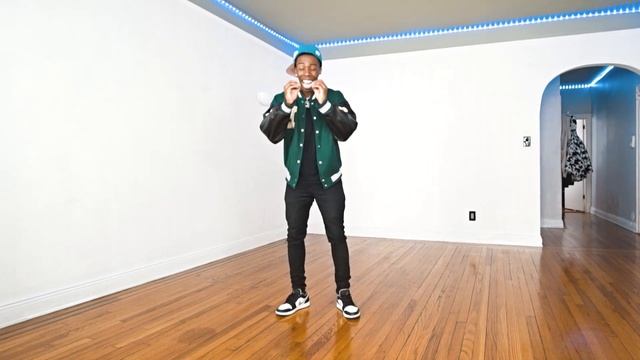 How to Crip Walk like Snoop Dogg at SUPERBOWL 2022 смотреть онлайн