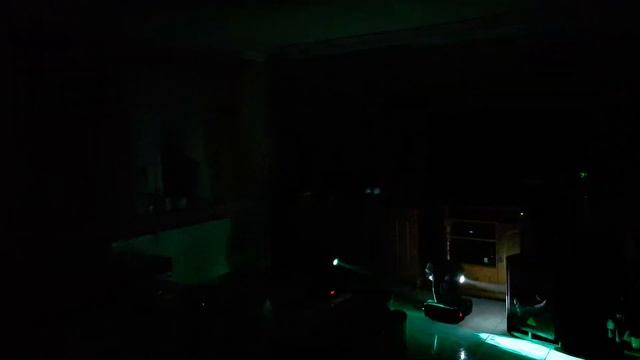 Ruchome głowy ROBE CLUBSPOT 250CT/CB смотреть онлайн