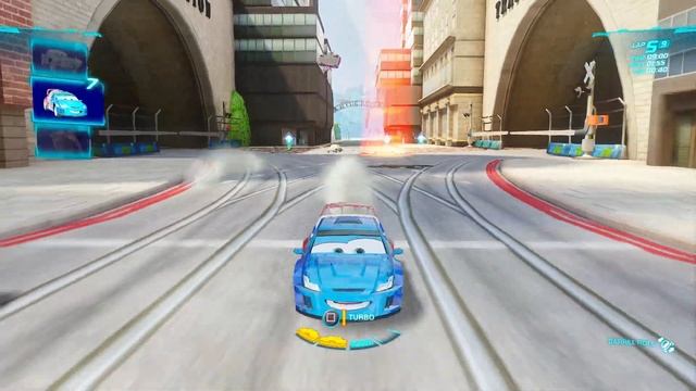 Cars 2 The Video Game | Raoul CaRoule - Battle Race | Hyde Tour 9 Laps смотреть онлайн