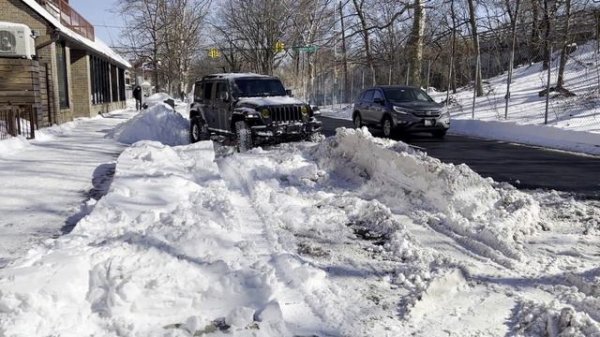 Jeep Wrangler Rubicon vs snowdrift/Джип Вранглер Рубикон против суроба